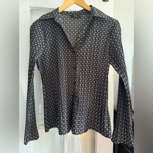 New Apt.9 Accordian Pleat Button Down Grey Floral Blouse Top Size Petite M
